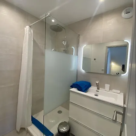 Maison De Pecheur Strelitzia Amarrage 3,8m Par 16m