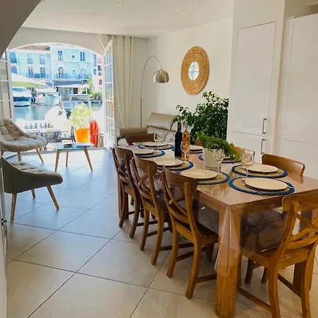 Maison De Pêcheur Strelitzia Amarrage 3,8m Par 16m Grimaud